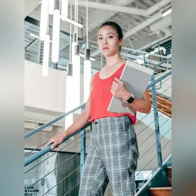 丁蓉心
